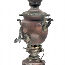 מנורת שולחנית, הבסיס סמובר נחושת רוסי מסוף המאה ה-19