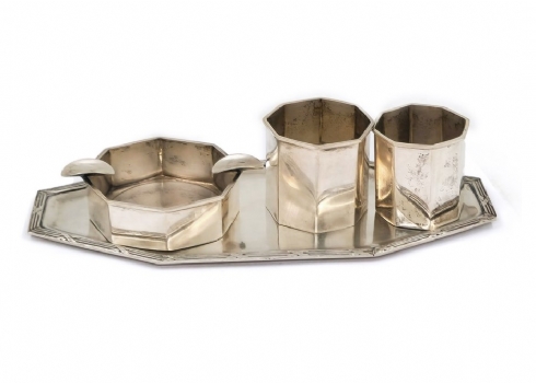 4 כלי כסף פולניים (דגמים ויצרנים שונים) המהווים יחד סט עישון שולחני