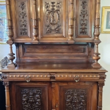 מזנון צרפתי עתיק מתקופת נפוליאון השלישי, עשוי עץ מגולף