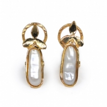 עגילי זהב צהוב 14 קארט ופנינה