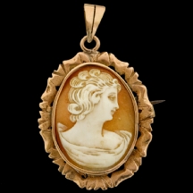 תליון עתיק עשוי זהב משובץ קמיאו