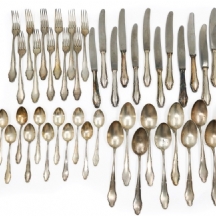 חלקי סכו"ם כסף גרמני מתוצרת: 'Lutz & Weiss' (פעיל משנת 1882), עשוי כסף '800'