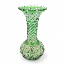 אגרטל קריסטל מרובד בירוק על שקוף, מעוטר בליטוש מסוג 'Cut to Clear'