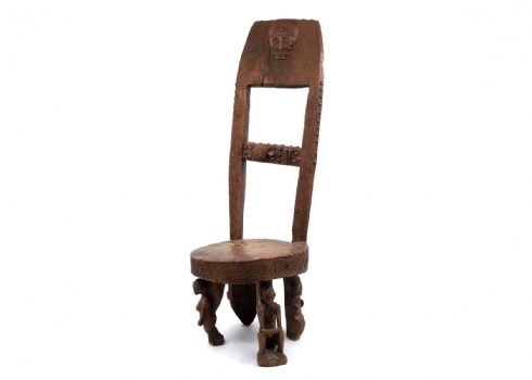 כיסא אפריקאי עתיק של אנשי הטאבאוואה (Tabwa)