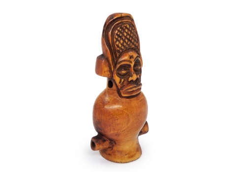 חפץ אפריקאי עתיק (משרוקית) של אנשי הצ'וקווה (Chokwe people)