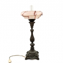 מנורה שולחנית עתיקה עשויה מפמוט נחושת עתיק ואהיל זכוכית אר דקו מקורי