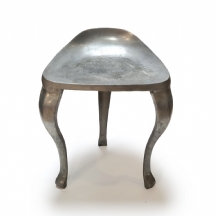 שרפרף אלומניום מתוצרת: 'Interstil' דגם: 'מרטינה' (Martina) בעיצוב Pall Martina