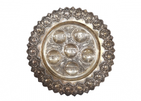 צלחת סדר פסח מהודרת עשויה כסף סטרלינג (925), לא חתומה