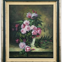 רגב משה (Regev Moshe) - 'שושנים ורודות בכד לבן' ציור שמן על בד, חתום