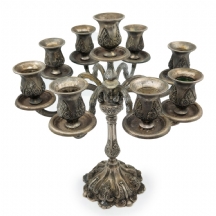 קנדלברה שולחנית בסגנון עתיק, עשויה פיוטר, לתשעה נרות