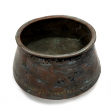 סיר נחושת איסלמי עתיק מצפון אפריקה, חיבורי 'זנב יונה'