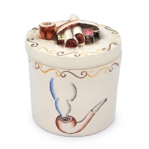 קופסה מתוצרת Jean Pobery על פי עיצוב משותף של Sonia Delaunay ו- Jean Patou