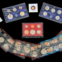 אוסף של מטבעות אמריקאים ישנים