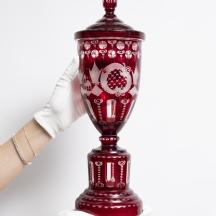 גביע בוהמי עתיק ומכסה תואם (Goblet), מרשים ואיכותי