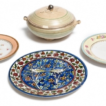 4 כלי חרסינה ופורצלן