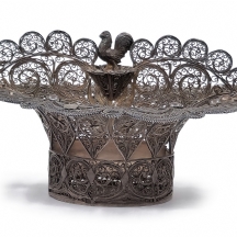 כלי כסף וינאי עתיק מהמאה ה-19, עשוי עבודת פיליגרן איכותית וצפופה במיוחד