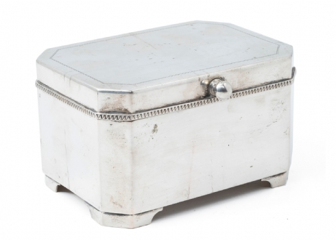 קופסת אתרוג פולנית עתיקה עשויה כסף 800, חתומה