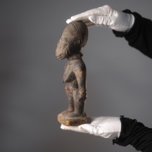 פסל 'איבג'י' (Ibeji) אפריקאי של אנשי היורובה (Yoruba people)