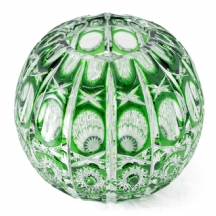 כד קריסטל כדורי ירוק, מלוטש בעבודת יד בליטוש מסוג 'Cut to clear'