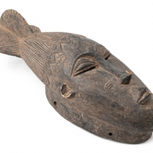 מסכה אפריקאית של אנשי הגורו ממרכז חוף השנ הב