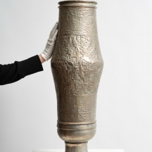 כד רצפה סורי גדול ועתיק, עשוי נחושת מרוקעת בעבודת יד ומצופה בבדיל