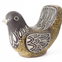 חיימה נווינסקי (Jaime Nowinski, אורוגוואי) – פסל קרמיקה בדמות ציפור