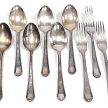 לוט של 9 חלקי סכו"ם כסף גרמני עתיק, חתום '800'