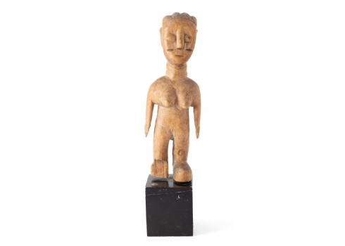 בובת ואנאבי (Venavi Doll) של אנשי האוה (Ewe People) מטוגו (Togo) במערב אפריקה