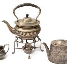 3 כלי מתכת אנגליים עתיקים מהמאה ה-19 (ויקטוריאנים), מצופים כסף