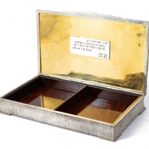 קופסאת כסף (835) שולחנית איכותית, חתומה