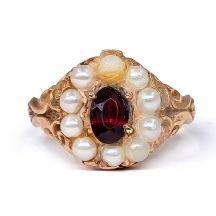 טבעת אנגלית עתיקה (ויקטוריאנית) מהמאה ה-19, עשויה זהב ורוד 14 קארט, לא חתומה