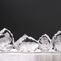 4 פסלי קריסטל בדמויות חיות, מאטס יונסון (Mats Jonasson, נ. 1959)