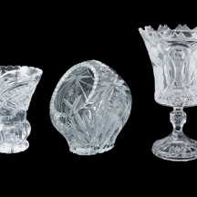 3 כלים שונים עשויים קריסטל