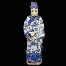 פסל סיני ישן עשוי חרס מעוטר הכחול לבן