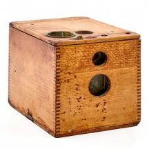 מצלמת קופסה עתיקה