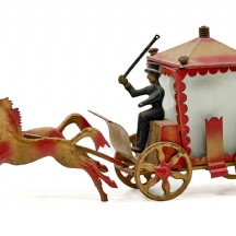 מנורה מצעצוע מתכת וינטג’ - כרכרת סוסים מתוצרת HAUMAN האומן, תוצרת ישראל