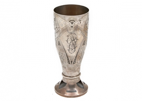 לאספנים - אגרטל כסף רוסי עתיק של הצורף פטר בסקקוב (Baskakov Peter)