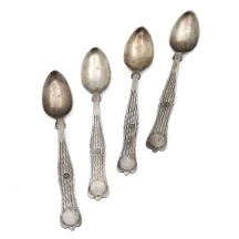 סט של ארבע כפיות טורקיות עות’מניות, עשויות כסף 800 וחתומות