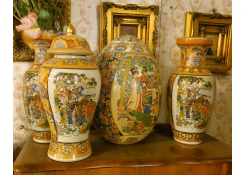 4 חפצי נוי סיניים בסגנון סטסומה