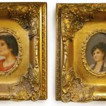 זוג תמונות בסגנון עתיק שמן על לוח נתונות במסגרות מוזהבות