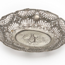 סלסלת כסף ישראלית מתוצרת חברת הצורפים, עשוייה כסף '800' חתומה