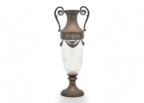 אגרטל עתיק מהשליש האחרון של המאה ה-19, כפי הנראה צרפתי