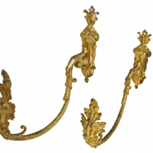 זוג מתלים למעילים עשויים מתכת מצופה זהב