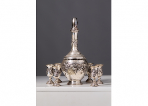 סט קידוש מהודר מתוצרת חברת 'הצורפים' עשוי כסף 'סטרלינג' (925) חתום ונושא הקדשה