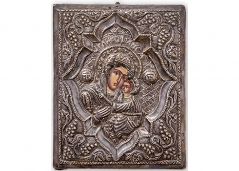 איקונה רוסית עתיקה עשויה לוח עץ מצויר בצבעי שמן