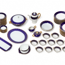 חלקי סט פורצלן גרמני איכותי מתוצרת חברת רוזנטל (Rosenthal) חתום