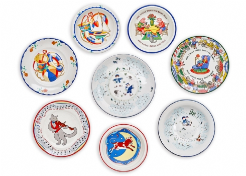 4 סטים לתינוק הכוללים ספל, צלחת וקערה