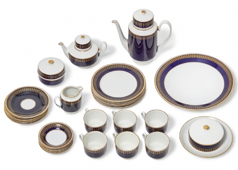 חלקי סט פורצלן גרמני תוצרת ויימאר Weimar Porcelain, חתום ומתוארך