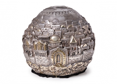 קישוט שולחני כבד עשוי כסף סטרלינג בשיטת שעווה נעלמת