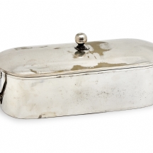 כלי שולחני גרמני ומכסה תואם מתוצרת GEBRUDER HEPP 60 PFORZHEIM